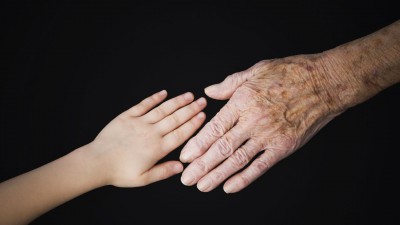 aging-hands